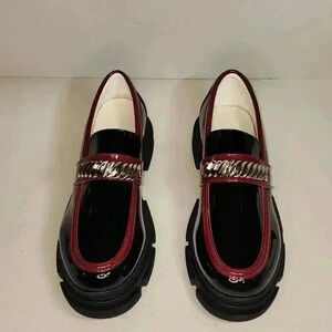 ZAYNSIA SLIP-ON WOMEN SHOES WITH A CHAIN NWB